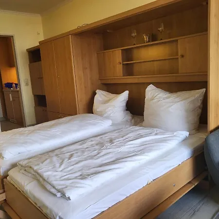 32 Im Haus Anna Апартаменты *